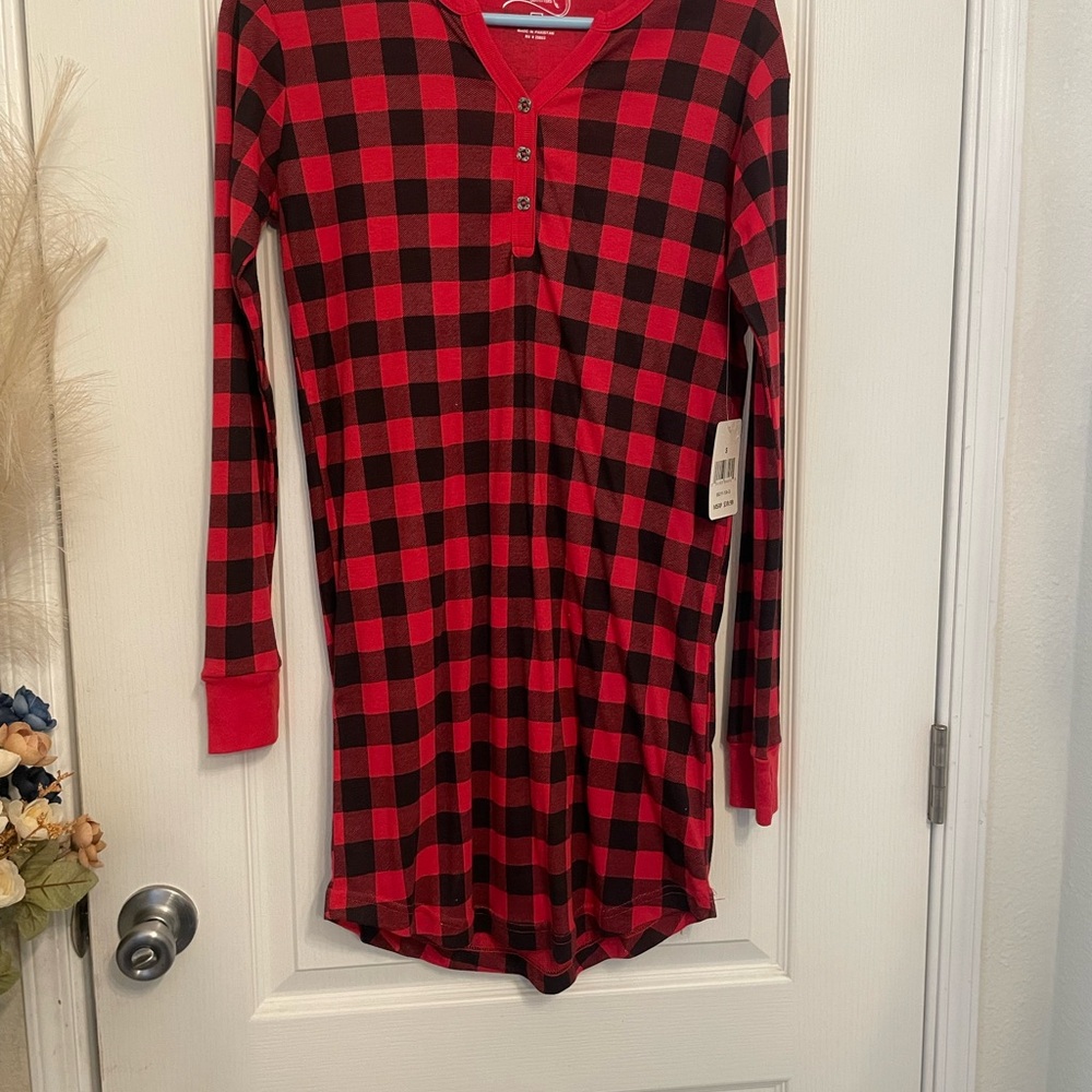 Red and Black Plaid Long Sleeve Henley Dress